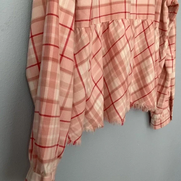 Carve Designs • Pink Red White Plaid Peplum Button Down Raw Edge Top Size XL - Picture 10 of 11